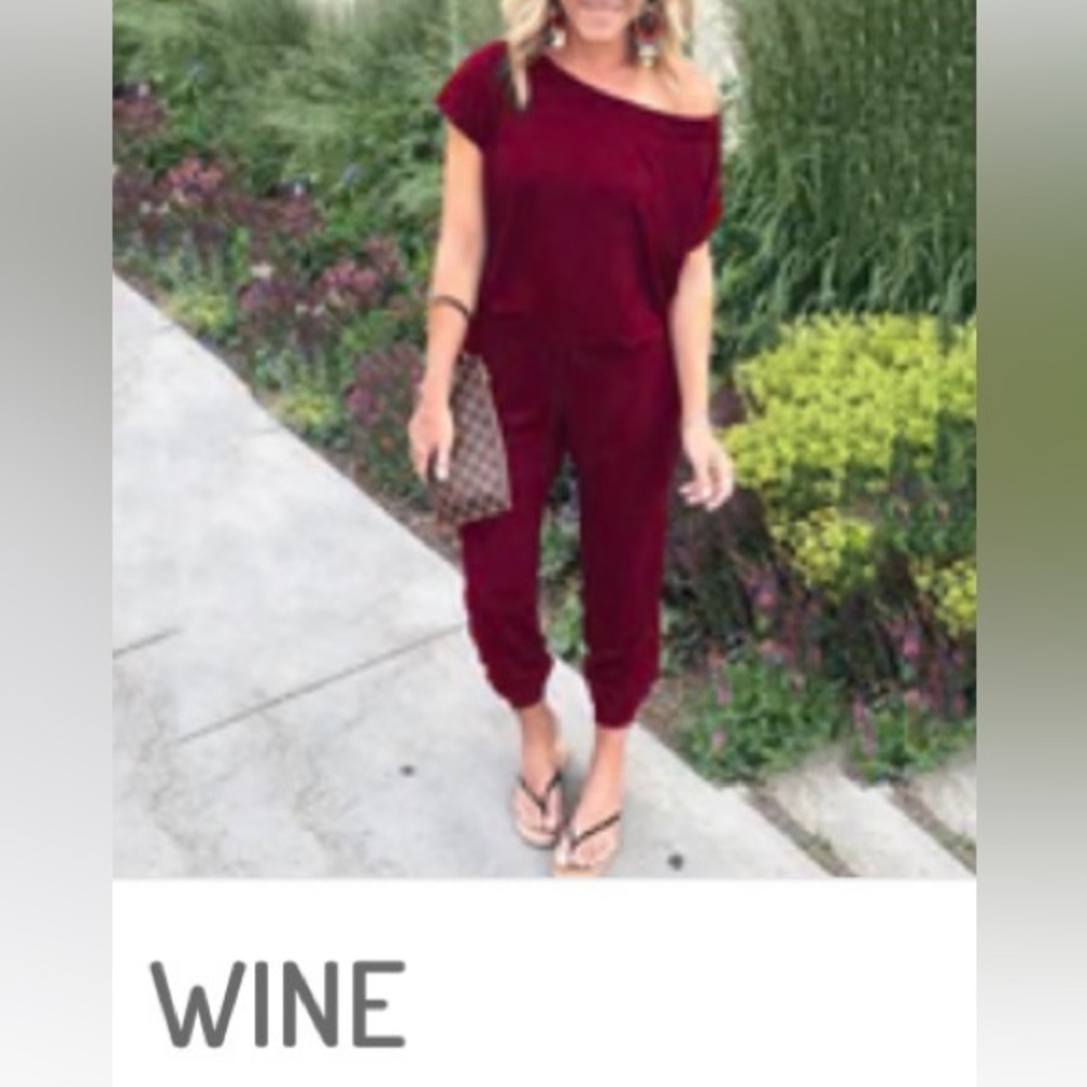 1023. Elegant Slant Off-Shoulder Maroon Jumpsuit - Picture 4 of 4